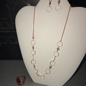 Necklace, earrings, ring